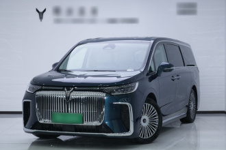 岚图汽车 岚图梦想家 2025款 PHEV 四驱旗舰鲲鹏版