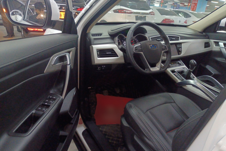 吉利汽车 博越 2018款 1.8TD 手动两驱智雅型中控内饰20