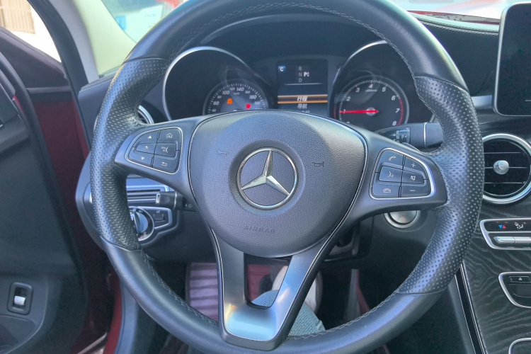 奔驰C级 2017款 C 200 L 运动版中控内饰13