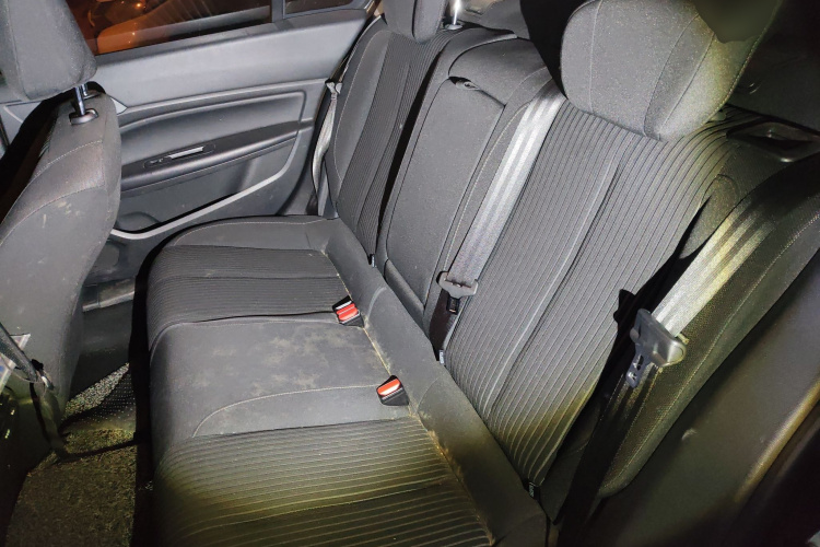 标致408 2015款 1.2T 自动豪华版中控内饰7002