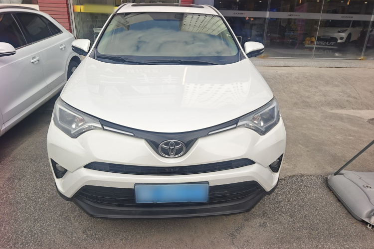丰田 RAV4荣放 2016款 2.0L CVT两驱风尚版 国V车身外观6001