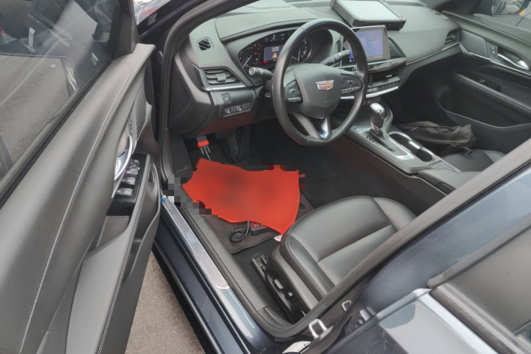 凯迪拉克CT4 2021款 28T 风尚型中控内饰20