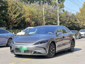 比亚迪 汉 2024款 EV 荣耀版 605KM前驱尊贵型