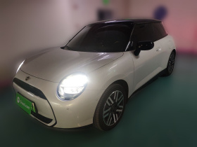 电动MINI COOPER 2024款 456km COOPER E 经典派