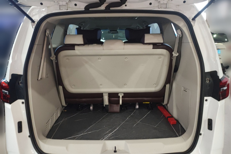 别克GL8 2023款 陆上公务舱 智享型中控内饰23