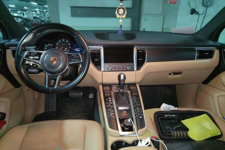 保时捷 2017款  Macan 2.0T中控内饰12