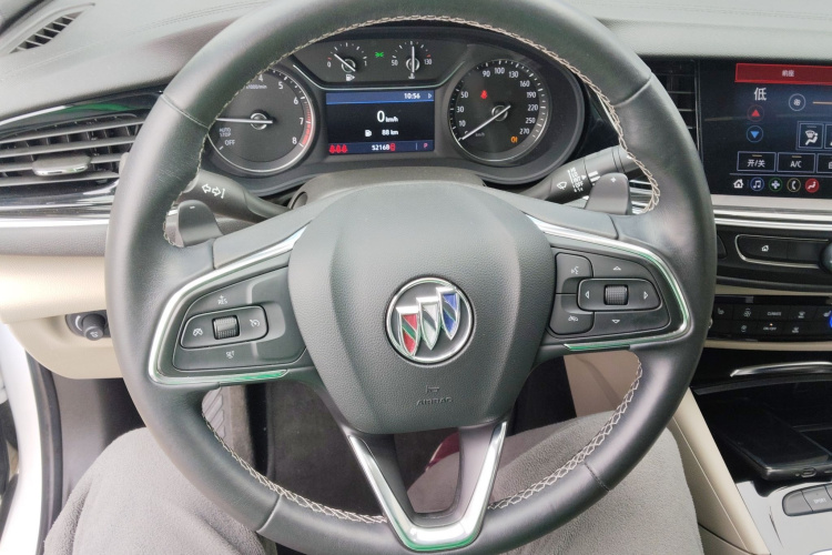 别克 君威 2020款 552T 精英型中控内饰13