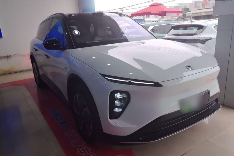 蔚来ES6 2024款 75kWh车身外观3