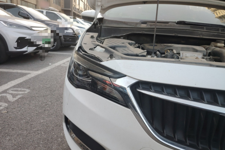 别克GL6 2019款 18T 6座互联豪华型 国V车身外观8