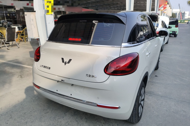 五菱汽车 五菱缤果 2023款 333km 灵犀互联+款车身外观7