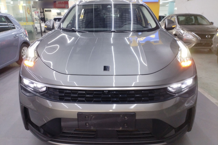 领克01 2021款 2.0TD 两驱型Pro车身外观2