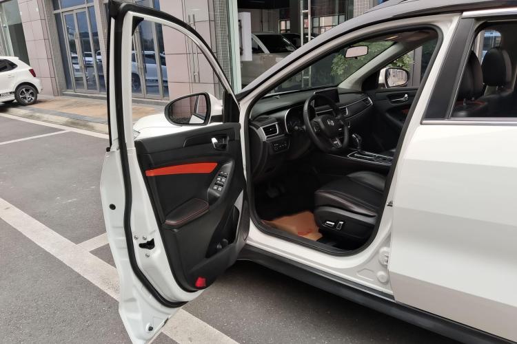 东风风光 风光580 2021款 改款 ☆星版 1.5TGDI 自动尊贵型中控内饰7002