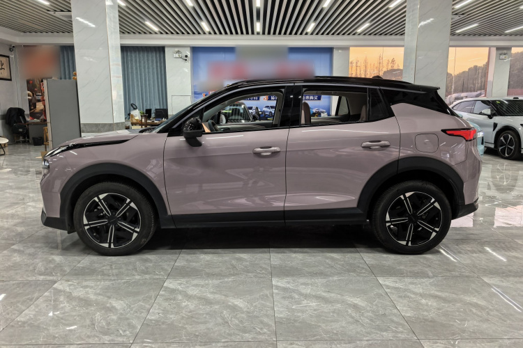 领克06 EM-P 2023款 EM-P 126长续航Halo车身外观6007