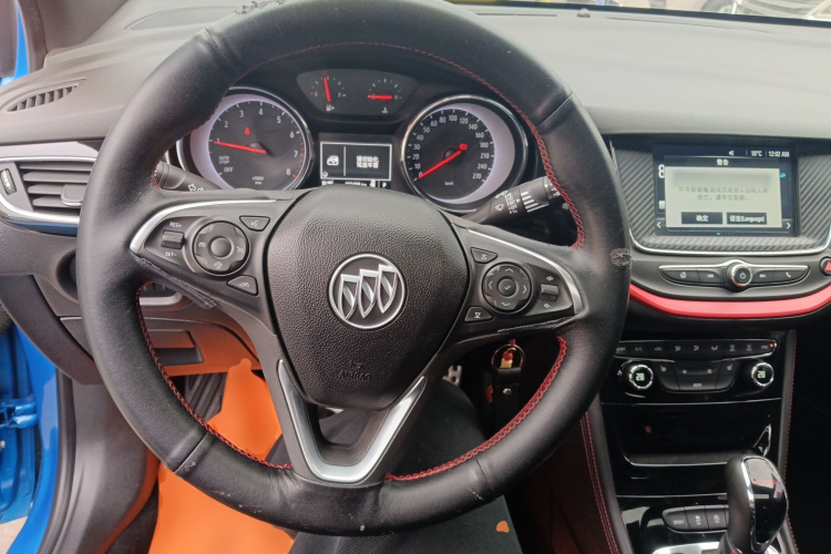 别克 威朗 2016款 两厢GS 20T 双离合燃情运动型中控内饰13