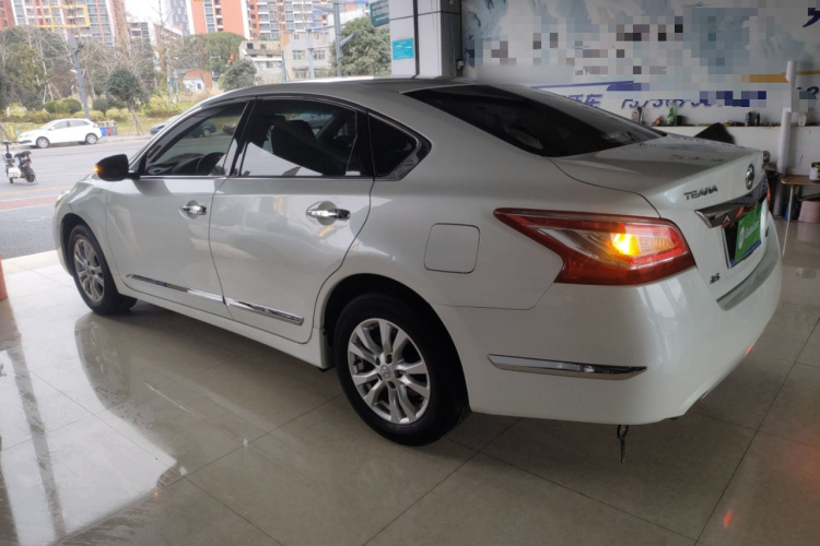 日产 天籁 2013款 2.0L XE时尚版车身外观6003