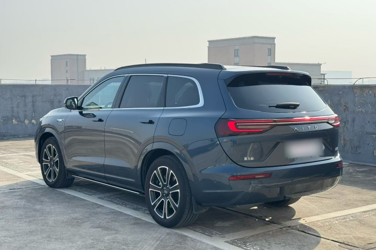 鸿蒙智行 问界M7 2024款 1.5T 智驾四驱Ultra版 5座车身外观6004