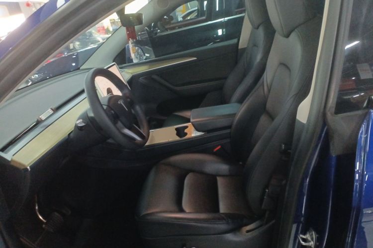 特斯拉 Model Y 2022款 改款 后轮驱动版局部细节19