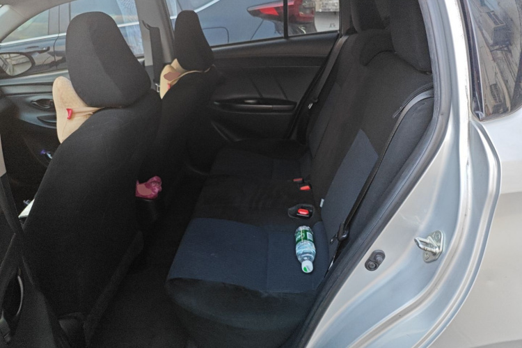 丰田 YARiS L 致炫 2019款 1.5E CVT魅动版 国VI中控内饰21