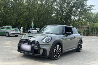 MINI 2022款 2.0T COOPER S 赛车手