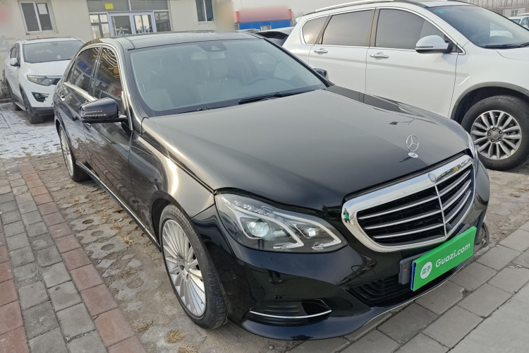 奔驰E级 2014款 E 300 L车身外观3