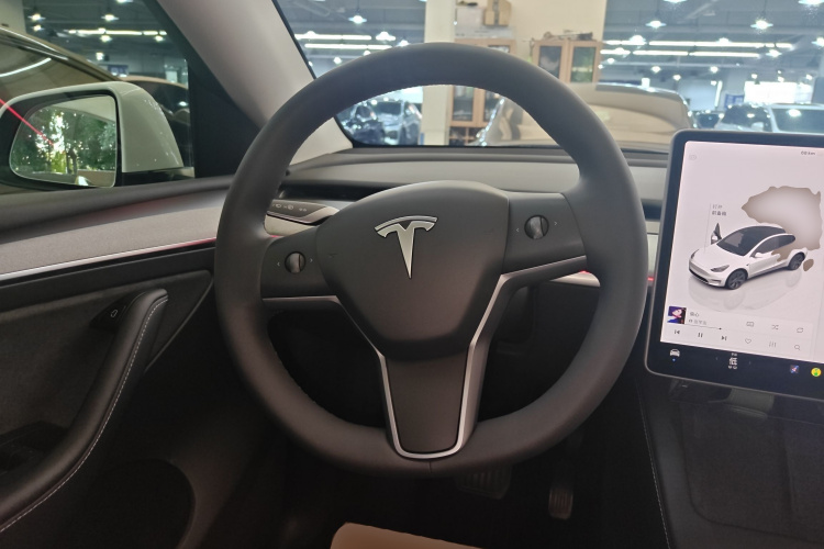 特斯拉 Model Y 2024款 后轮驱动版局部细节13