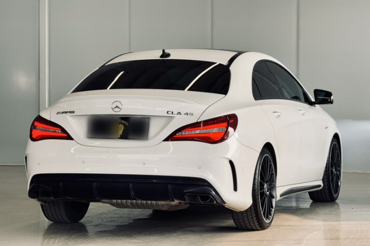 奔驰CLA AMG 2017款 改款 AMG CLA 45 4MATIC车身外观6004