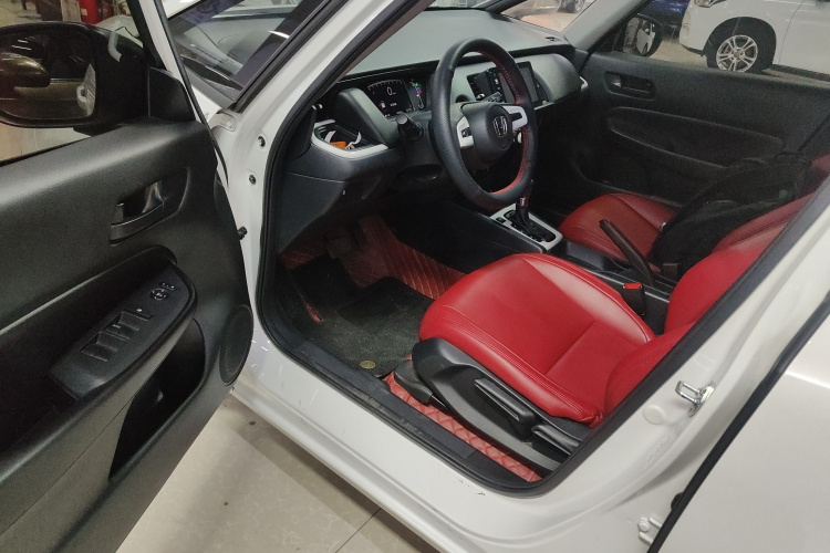 本田 飞度 2023款 1.5L CVT潮享版中控内饰20