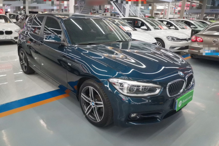 宝马1系(进口) 2015款 120i 运动设计套装车身外观3