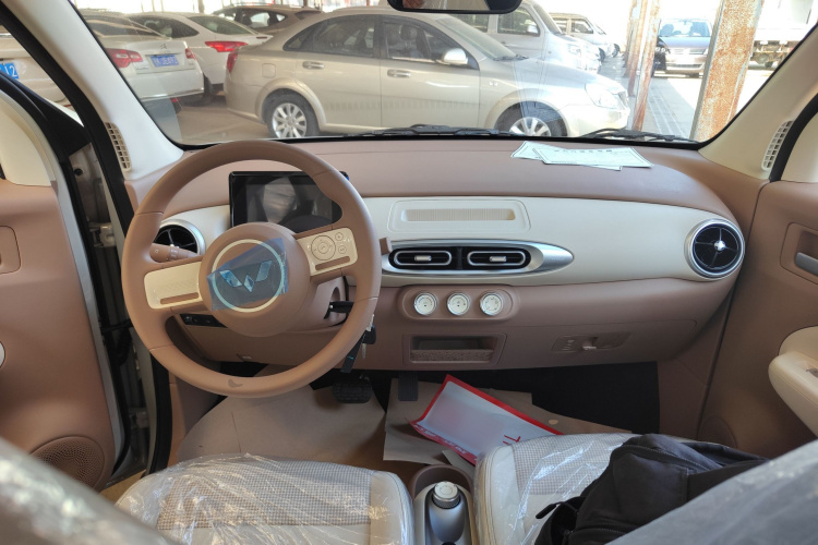 五菱汽车 宏光MINIEV 2025款 四门版 进阶款中控内饰12