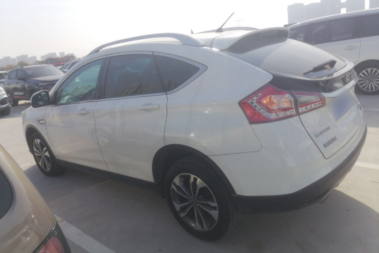 纳智捷 优6 SUV 2017款 1.8T 魅力升级型车身外观4