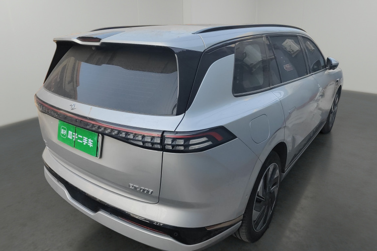 东风奕派 eπ008 2024款 636Max纯电版 6座车身外观7