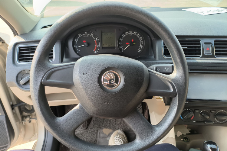 斯柯达 昕锐 2013款 1.6L 自动智选型局部细节13