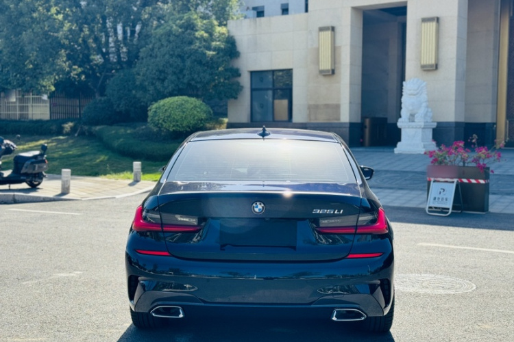 宝马3系 2021款 325Li M运动套装车身外观6006