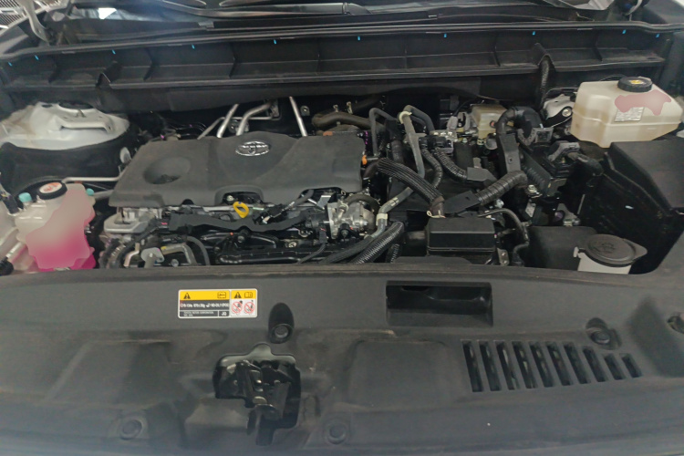 丰田 汉兰达 2022款 双擎 2.5L 两驱精英版 7座机舱底盘24