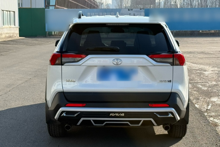 丰田 RAV4荣放 2022款 2.0L CVT两驱都市版车身外观6003