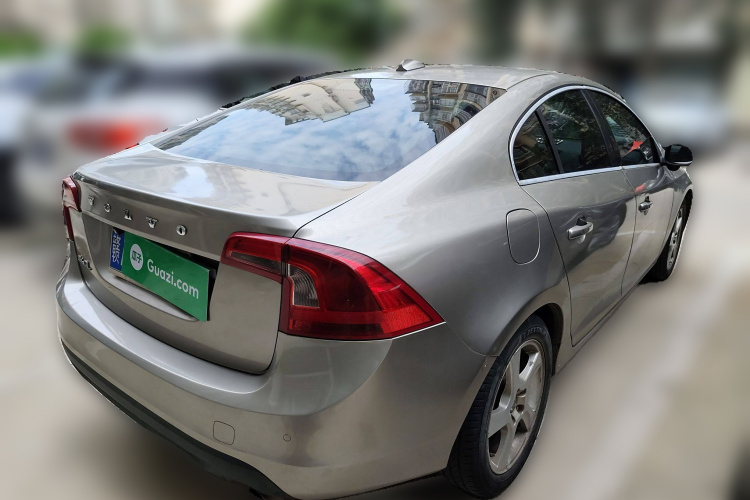 沃尔沃S60(进口) 2012款 T5 智尊版车身外观6005