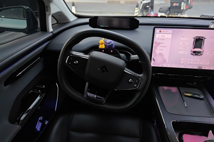 昊铂GT 2023款  710后驱超充七翼版局部细节13