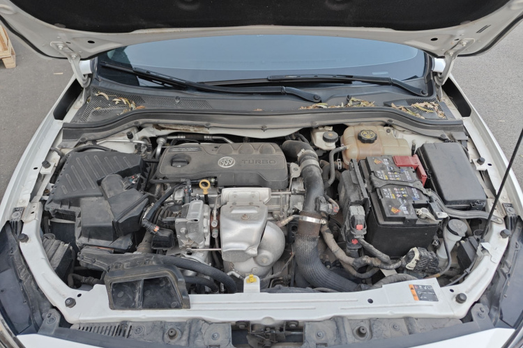 别克 英朗 2021款 改款 1.3T 自动轻混动精英型机舱底盘24