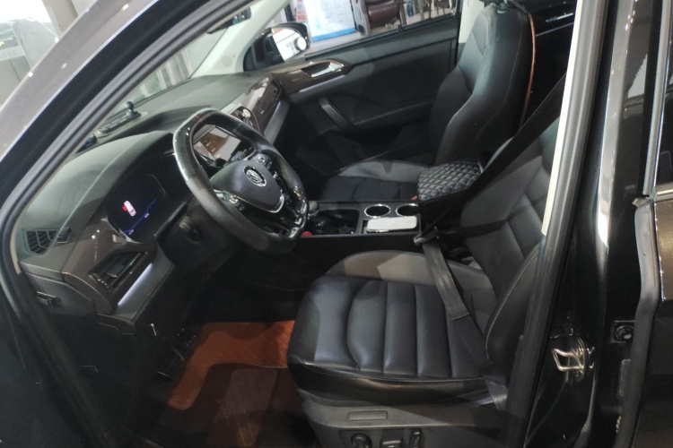 大众 途岳 2020款 改款  330TSI 四驱旗舰版 国VI中控内饰19