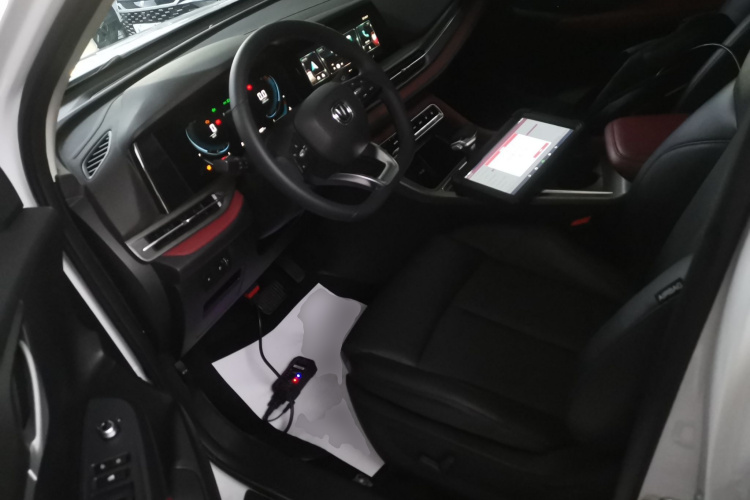 长安CS55PLUS 2022款 蓝鲸版 1.5T DCT豪华型中控内饰19