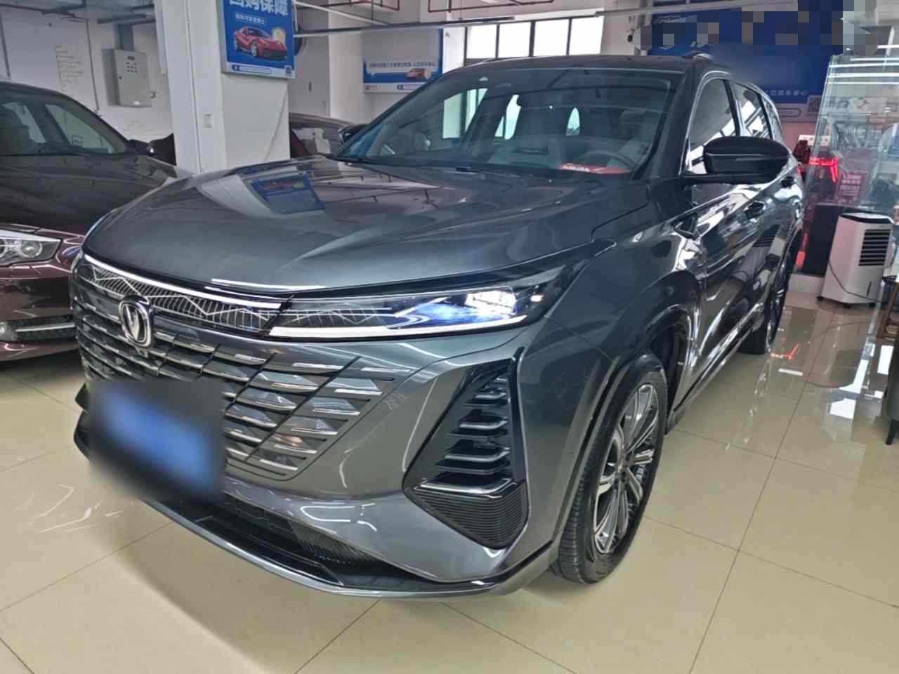 长安CS75 PLUS 2024款 第三代 冠军版 1.5T 智驾劲航型(2)