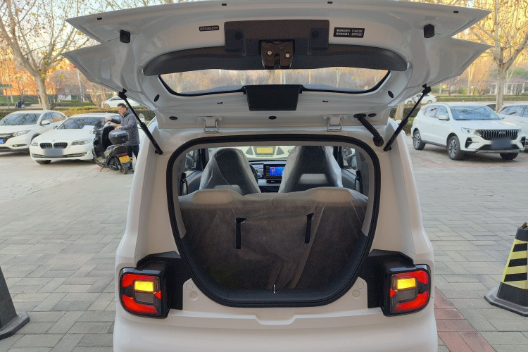 吉利银河 熊猫 2025款 210km 元气熊局部细节23