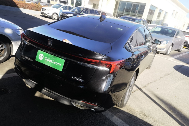 别克 君越 2023款 28T 越尊版车身外观7