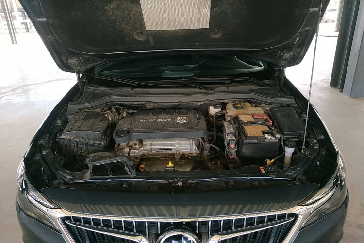 别克 英朗 2021款 改款 典范 1.5L 自动精英型局部细节24