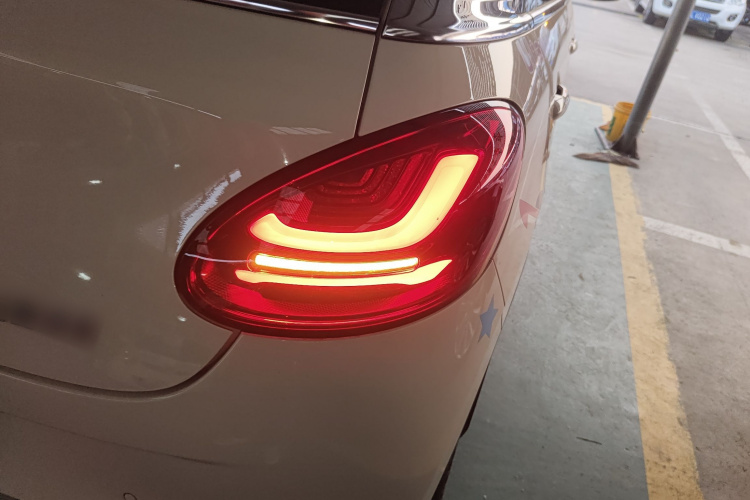 五菱汽车 五菱缤果 2025款 333km 悦享款车身外观9