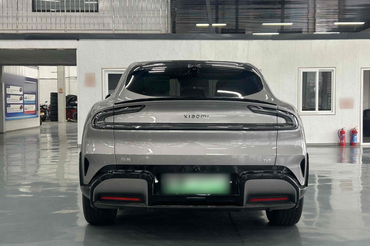小米汽车 小米YU7 2025款 超长续航后驱版车身外观6004
