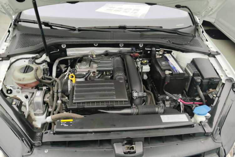 大众 高尔夫 2015款 1.4TSI 自动舒适型机舱底盘24