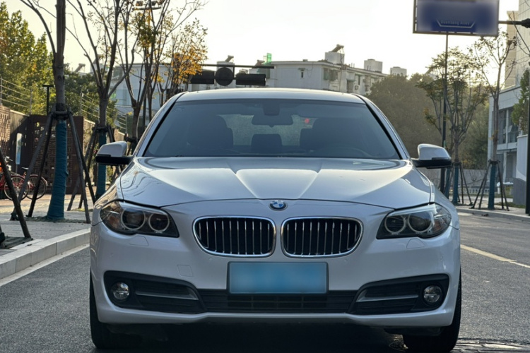 宝马5系 2017款 525Li 领先型车身外观6006