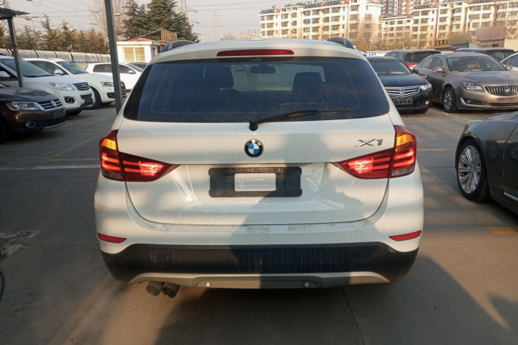 宝马X1 2014款 sDrive18i 领先型车身外观6