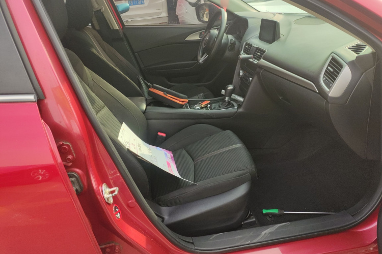 马自达3 昂克赛拉 2017款 两厢 1.5L 自动豪华型 国V局部细节41